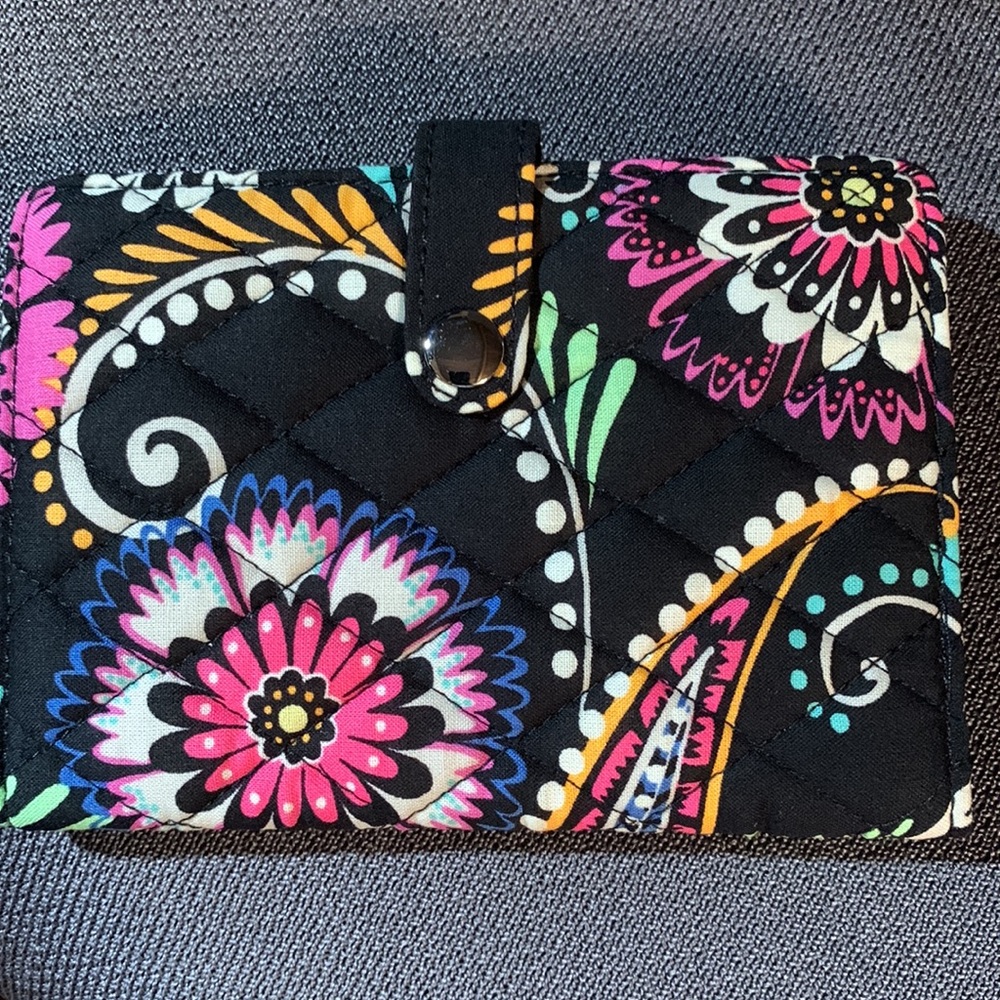 Vera Bradley Travel Wallet - New with Tag!